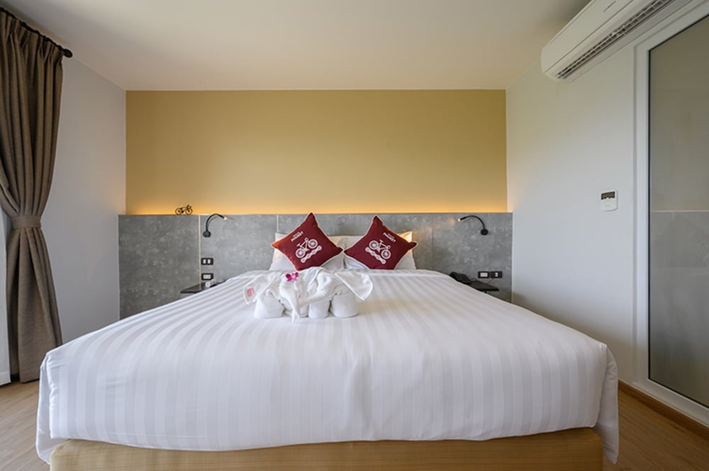 Tour De Phuket Hotel 24/71