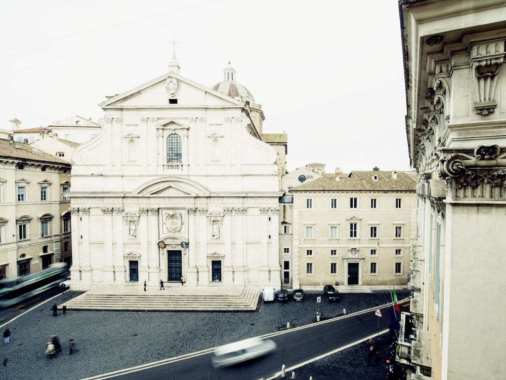 Irooms Pantheon & Navona 59/65