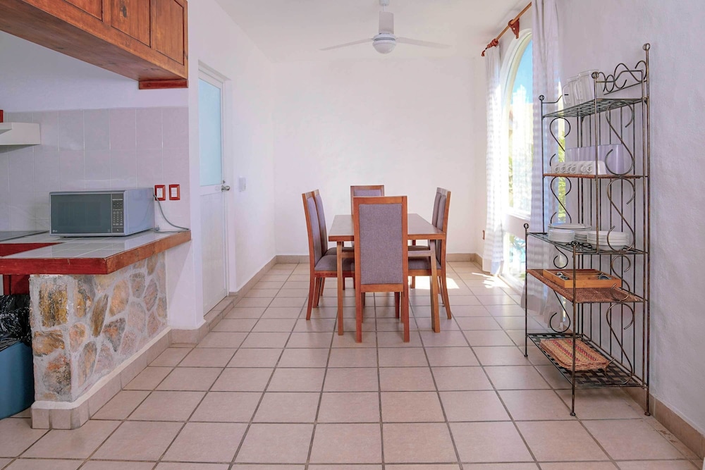 Villas And Resort Luz de Luna 35/50