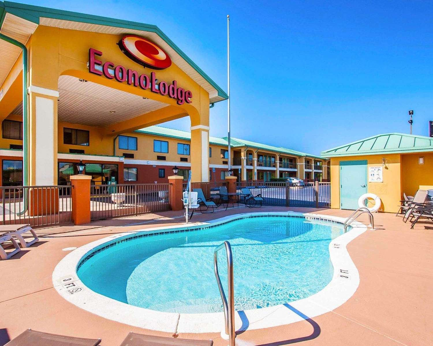Motel6 Prattville, AL 13/14