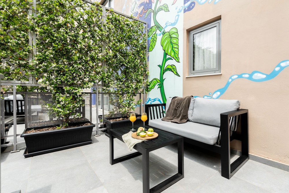 Play Psyri Athens, a member of Brown Hotels 31/49
