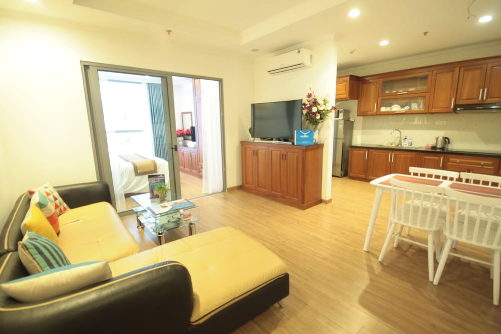Bayhomes Times City Serviced Apartment 34/50