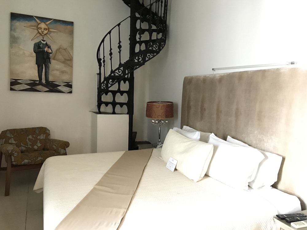 Casa Monraz Hotel Boutique Y Galeria 3/32