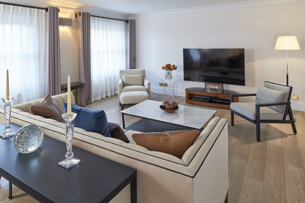 Cheval Hyde Park Gate 43/61