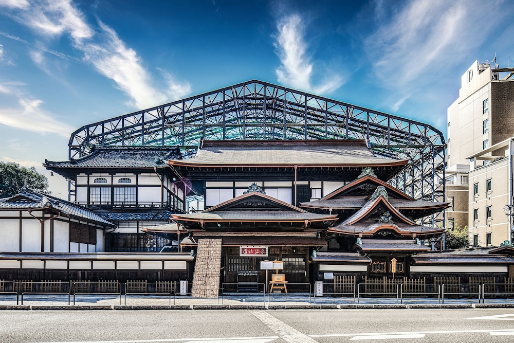 REF Matsuyama City Station by Vessel Hotels in MATSUYAMA