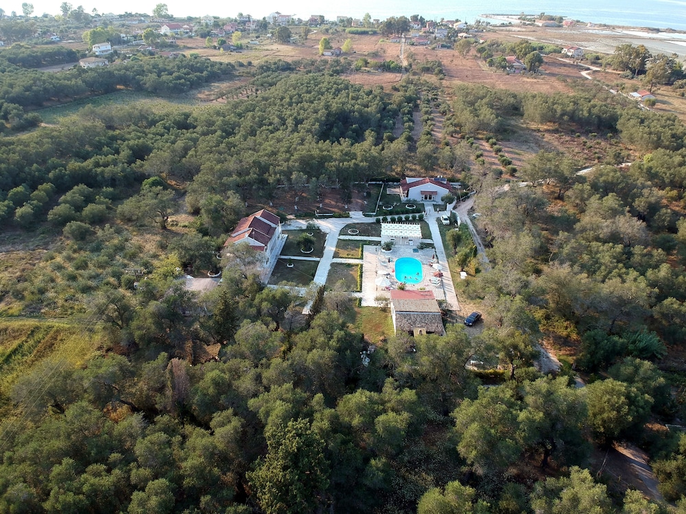 Alykes Family Resort 19/30
