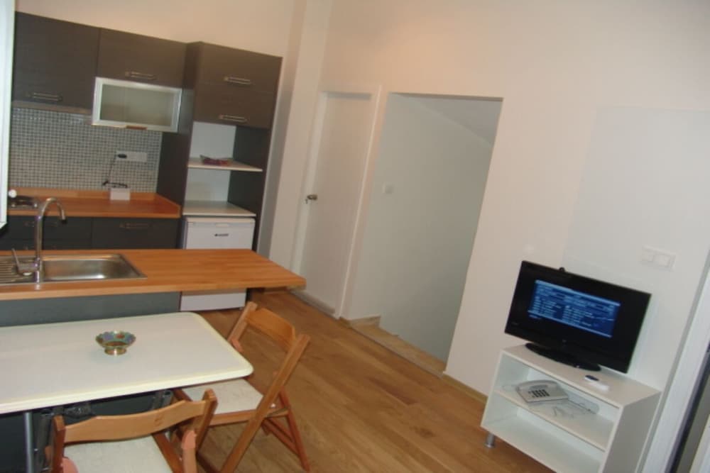 Taksim Tulip Residence & Hotel 29/39