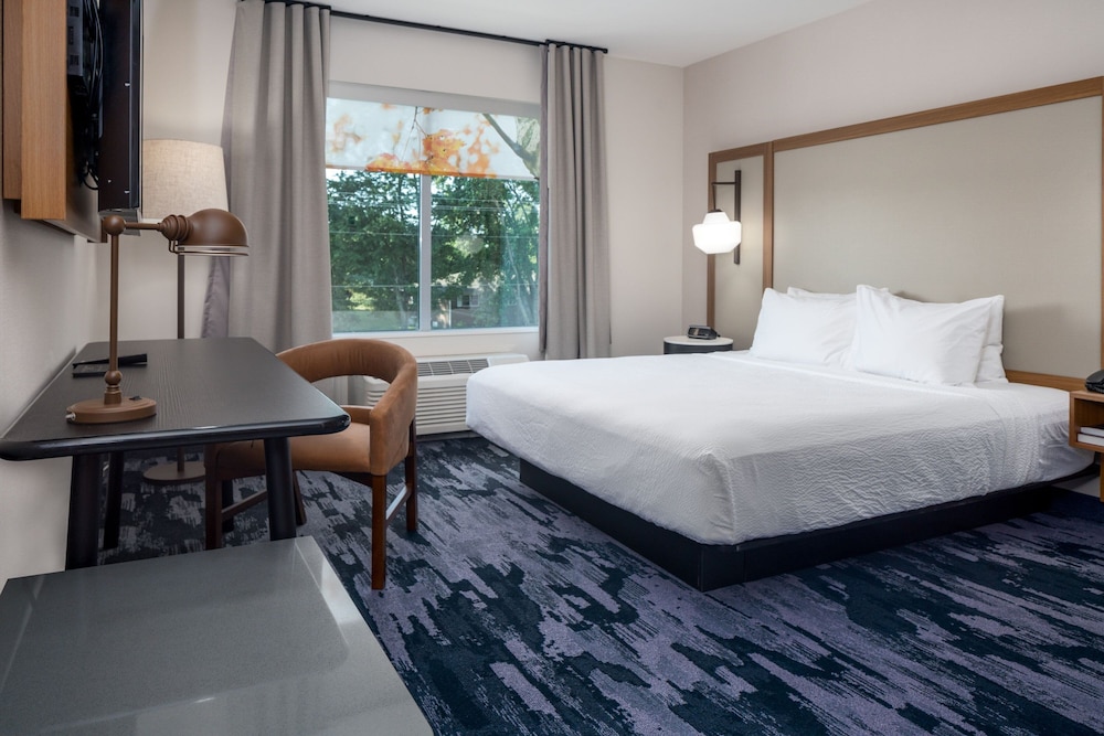 Fairfield Inn & Suites by Marriott Albertville 12/32