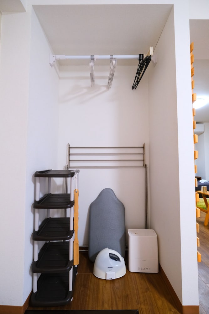 Rooms 44/50