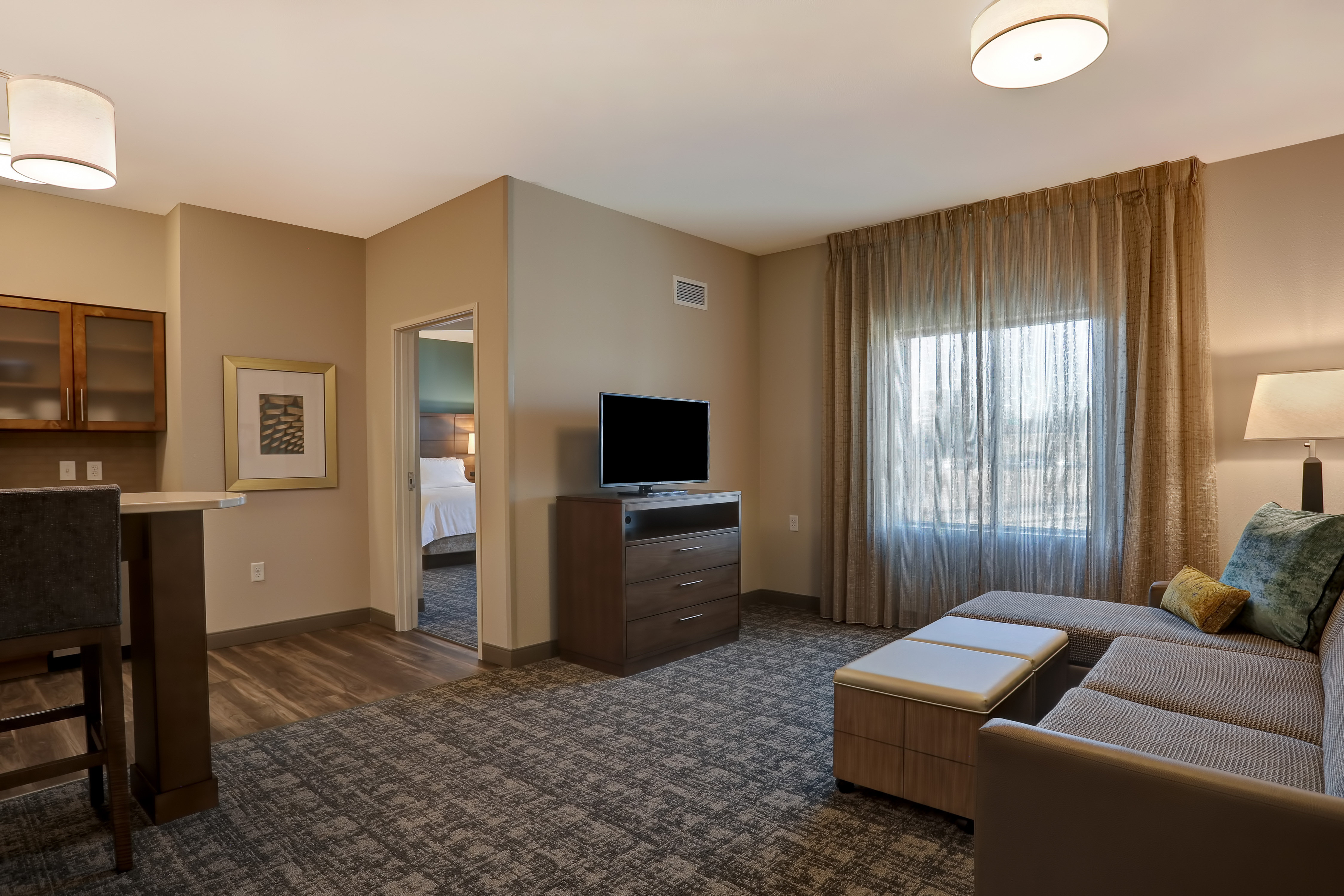 Staybridge Suites Overland Park - Kansas City S 39/69