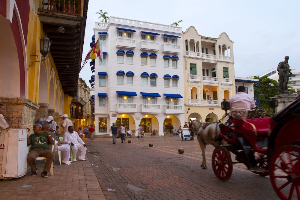 NH Cartagena Urban Royal 37/46