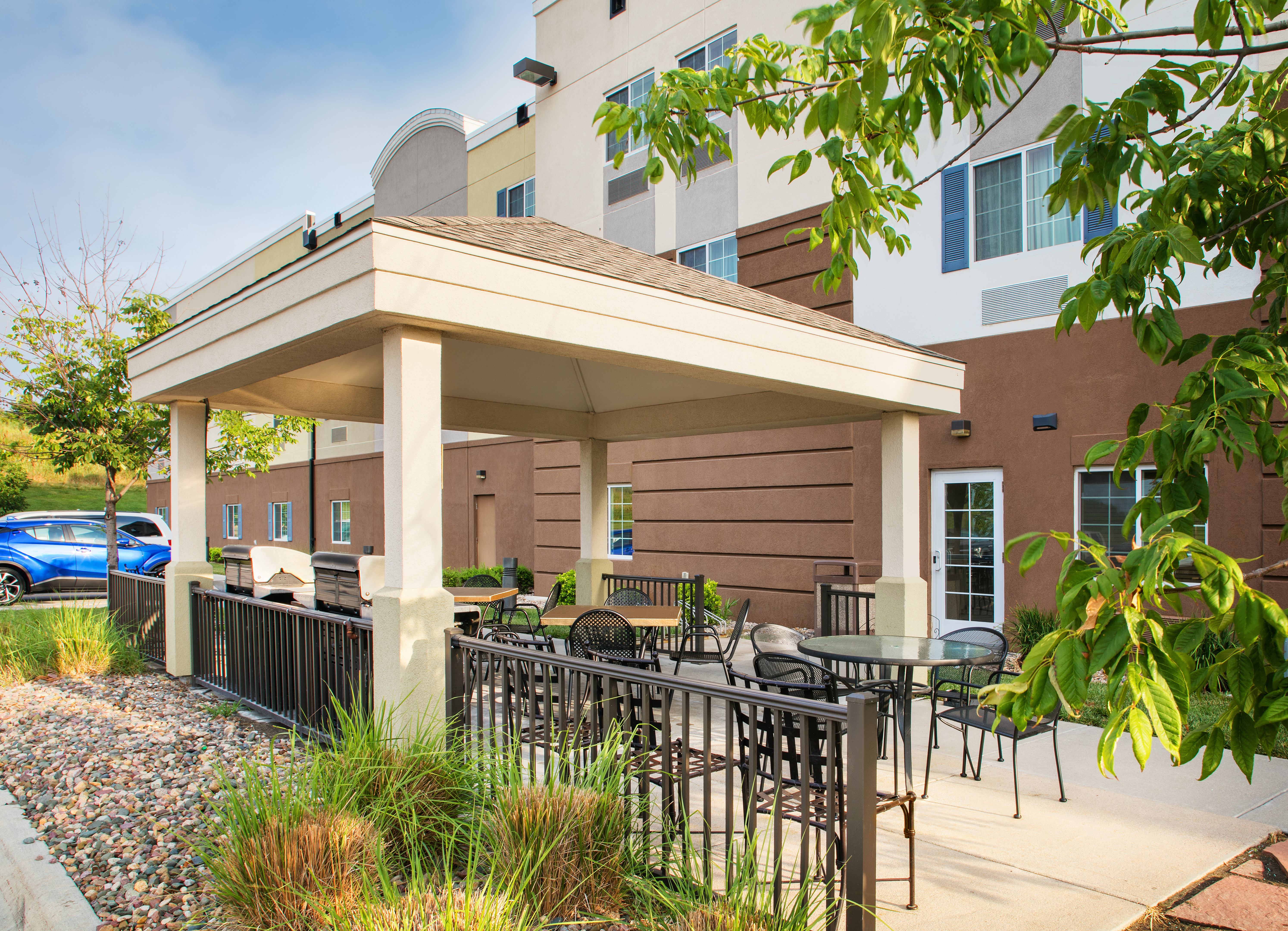 Candlewood Suites Bellevue 3/17