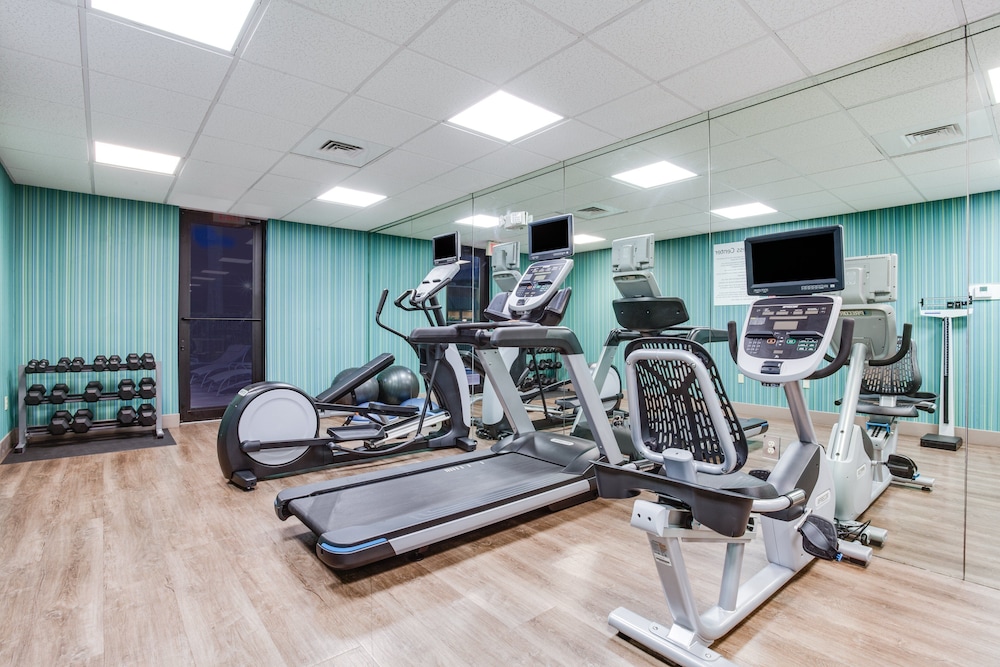 Holiday Inn Express Hotel Suites Clewiston 28/46