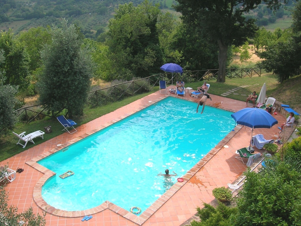 Podere Agrituristico Luchiano 15/50