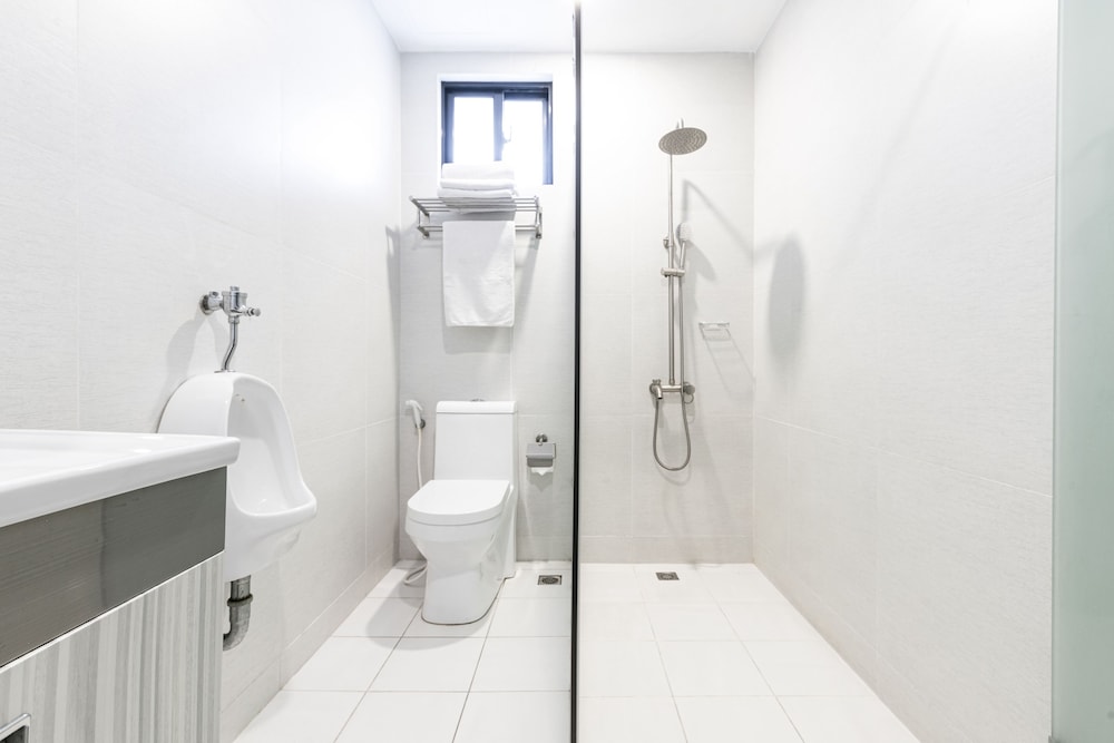 Artemis Place Makati 67/69