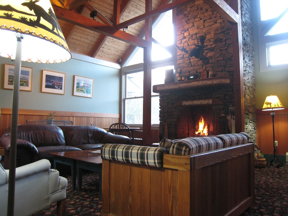 The Lodge at Lincoln Peak 34/49