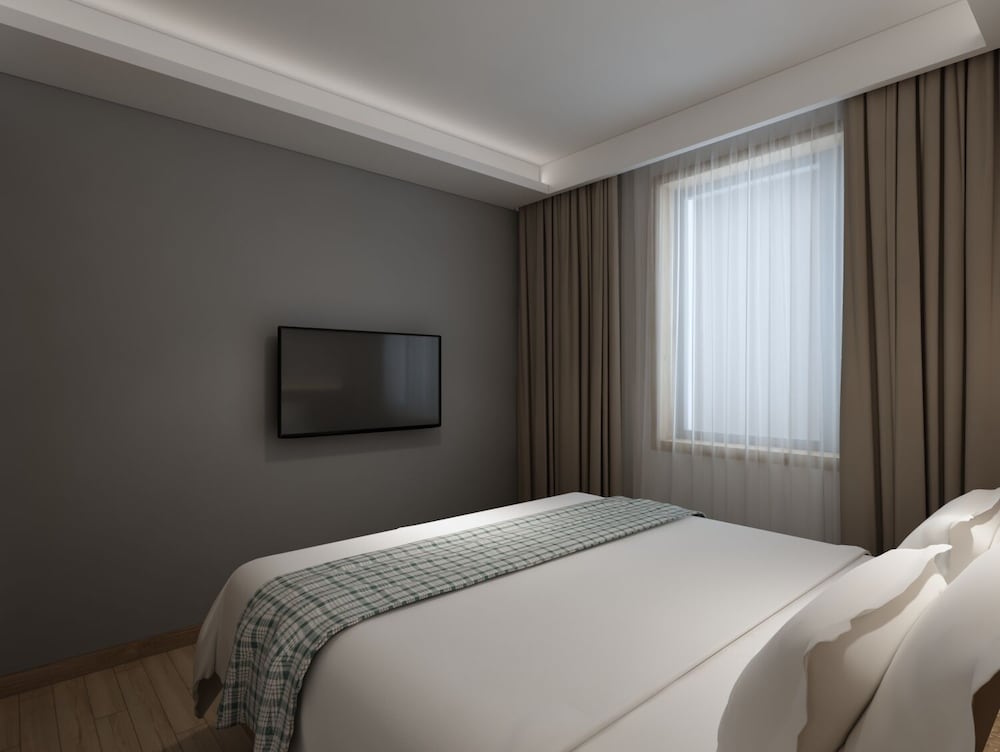 Happy Dragon Saga Hotel (Beijing Tiananmen Wangfujing) 9/20