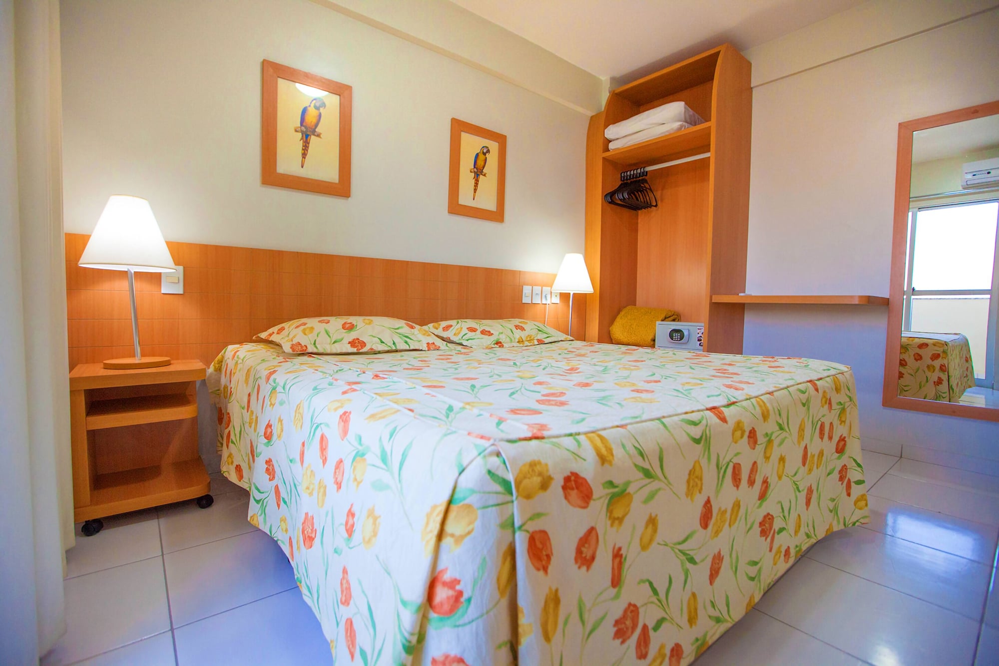 2 BEDROOMS, FAMILY, APARTMENT