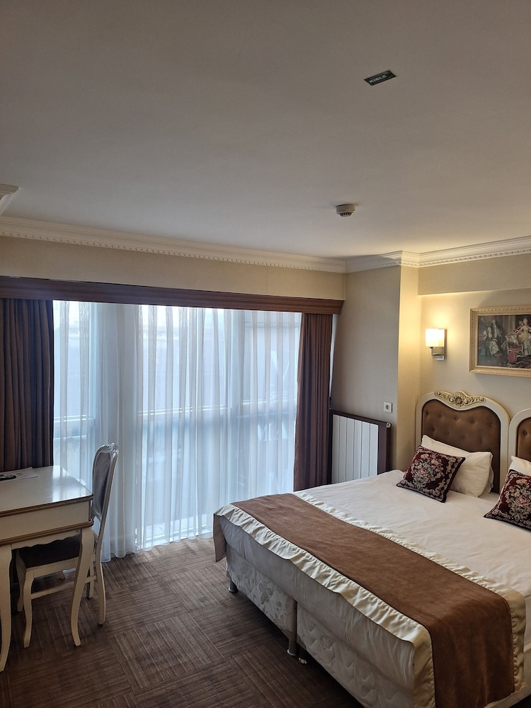 Elysion Hotel 17/48