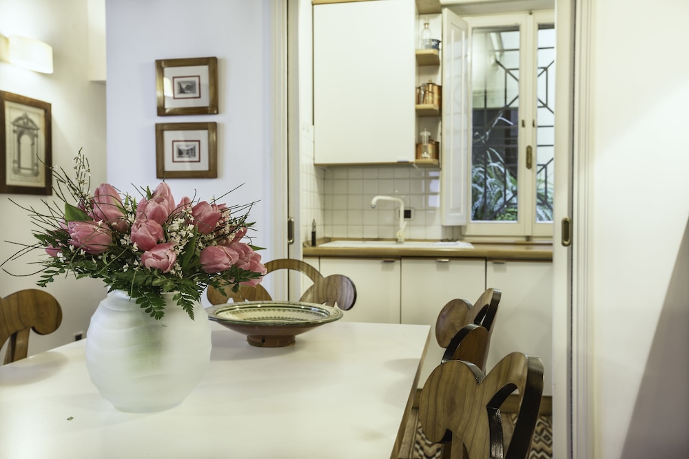 Luxury Flat in the Center of Rome 14/17