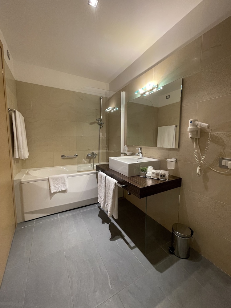 Matrix Relais Luxury Residence Hotel 51/51
