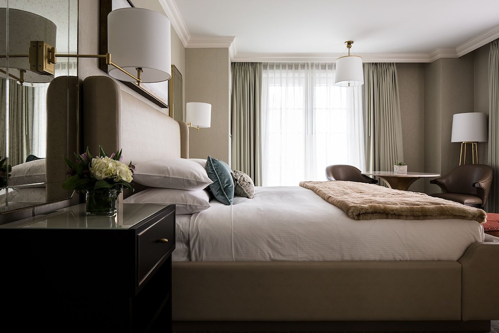 Delamar West Hartford 21/75
