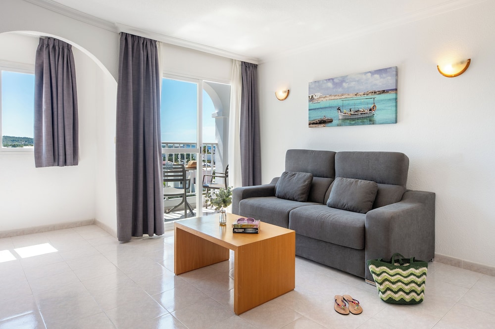 Aparthotel Vibra San Marino 27/40