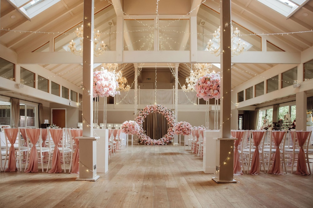 Marwell Hotel 41/60