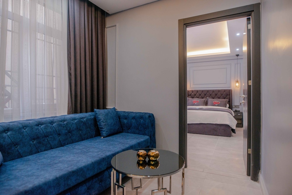 Ruby Hotel 29/46