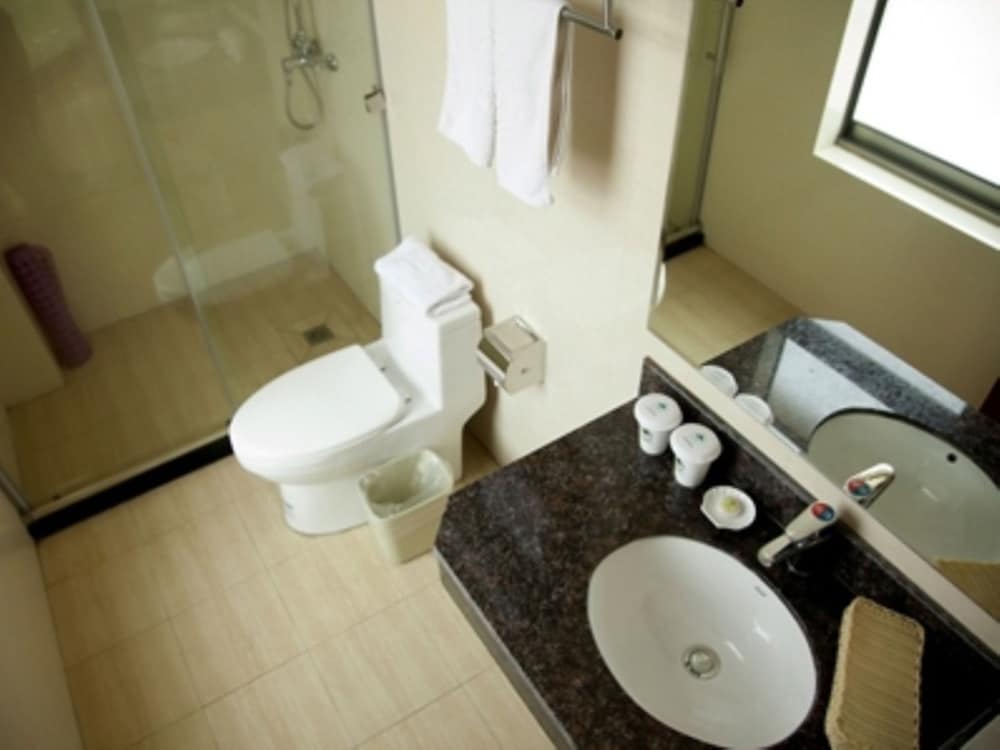 Greentree Inn Lianyungang Guanyun Wenzhou Shangmaocheng Express Hotel 19/19