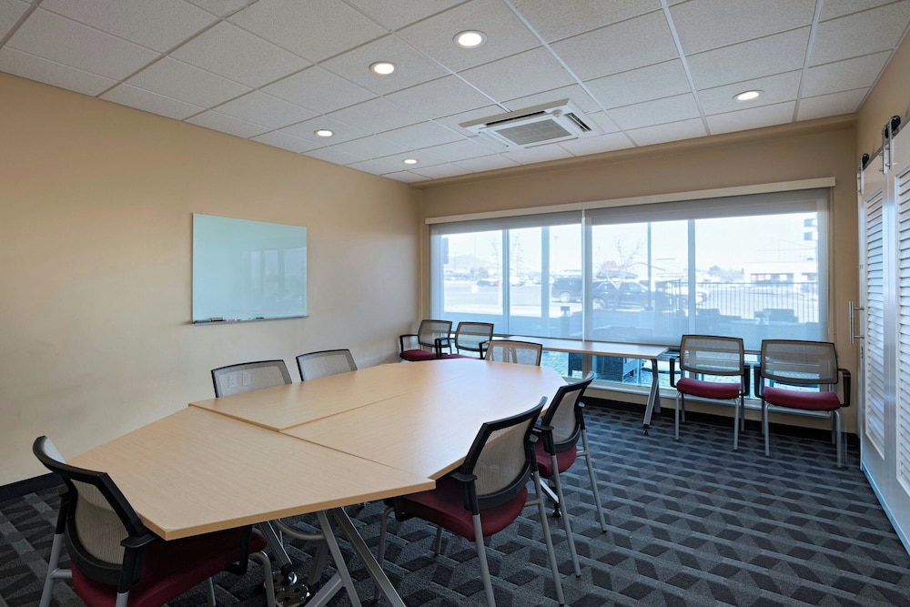 TownePlace Suites by Marriott El Paso North 23/32