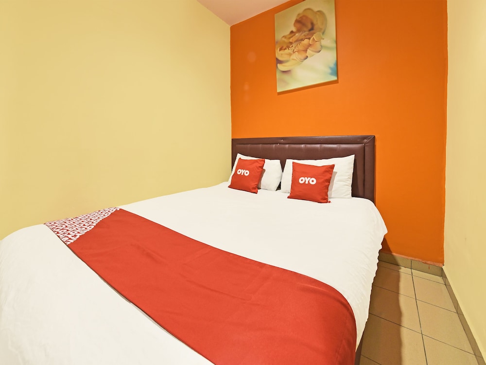 33 Hotel Cheras 24/49
