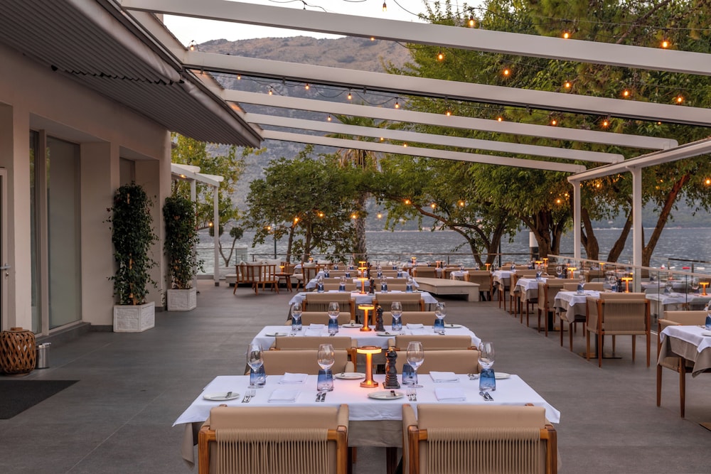 Hyatt Regency Kotor Bay Resort 36/50