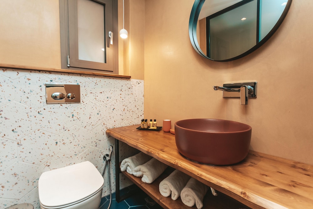 Amoessa Boutique Hotel 56/56