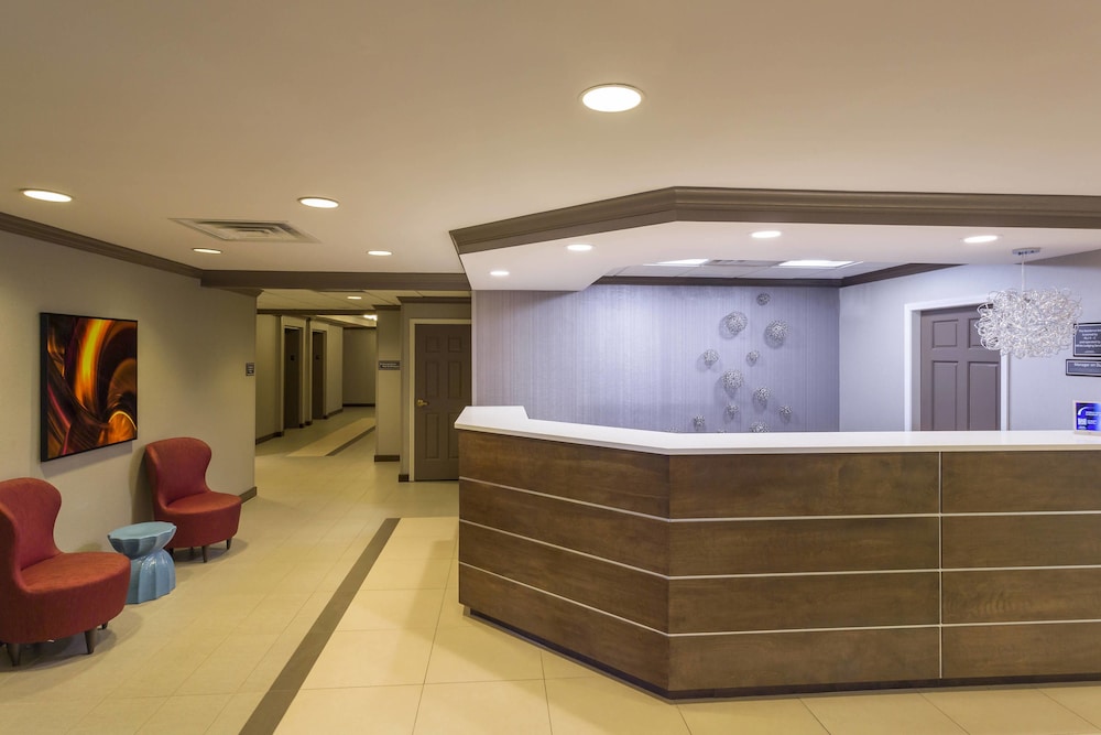 Residence Inn By Marriott Louisville Northeast 6/33