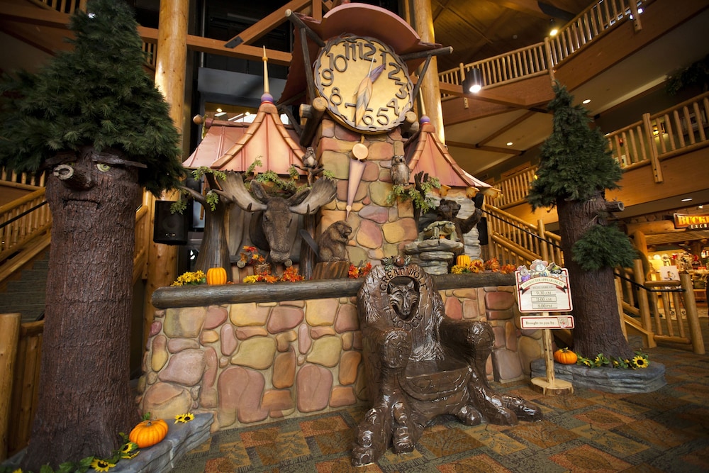 Great Wolf Lodge Traverse City photo2