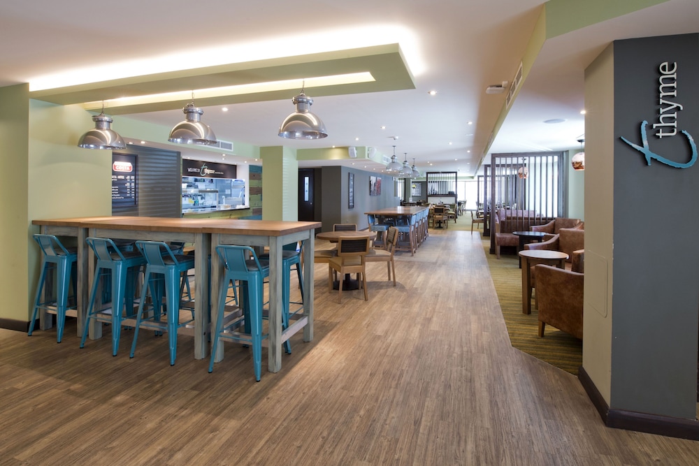 Premier Inn Edinburgh City Centre York Pl/St James 48/58