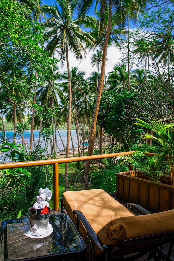 Namale Resort and Spa 34/50