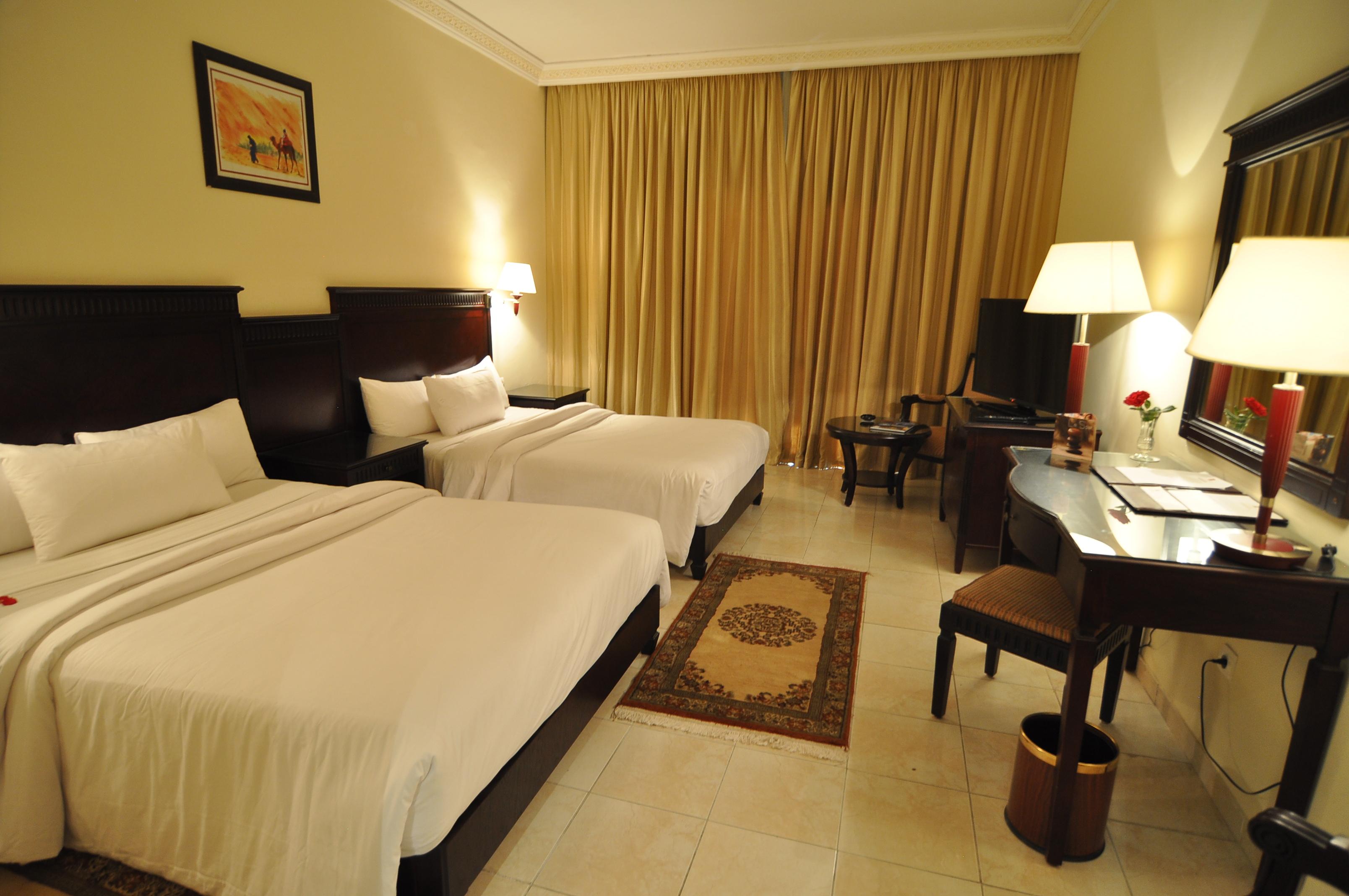 Single room Superior Pool view