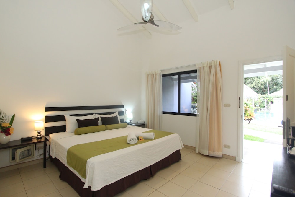 Seis Playas Hotel 17/50