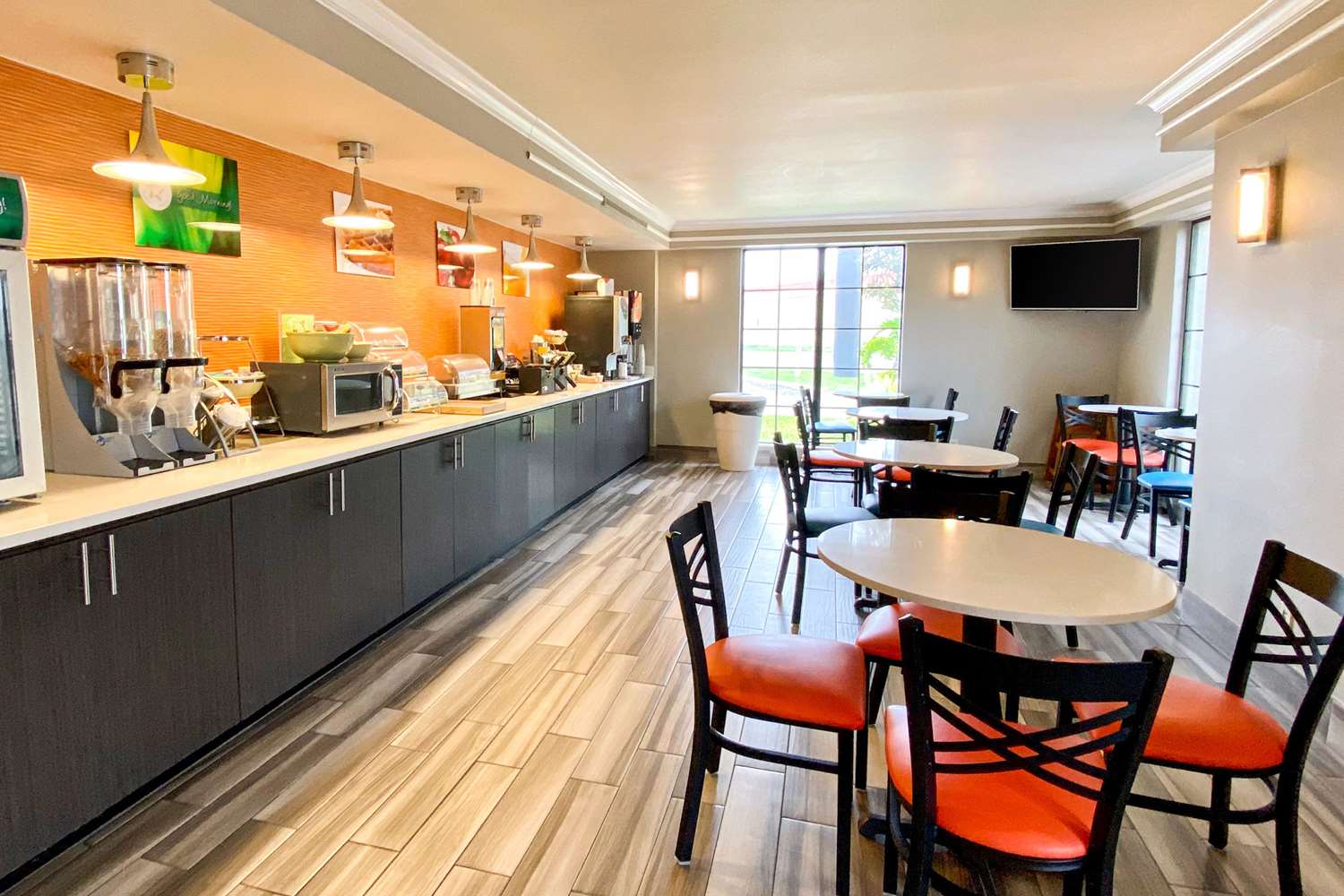 Quality Inn Harlingen TX 13/17