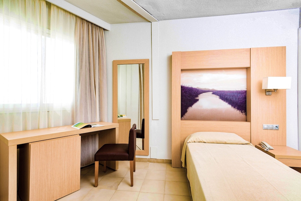 Eix Lagotel Holiday Resort 14/69