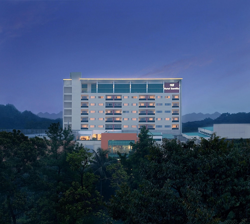 Hotel Santika Bogor 1/45