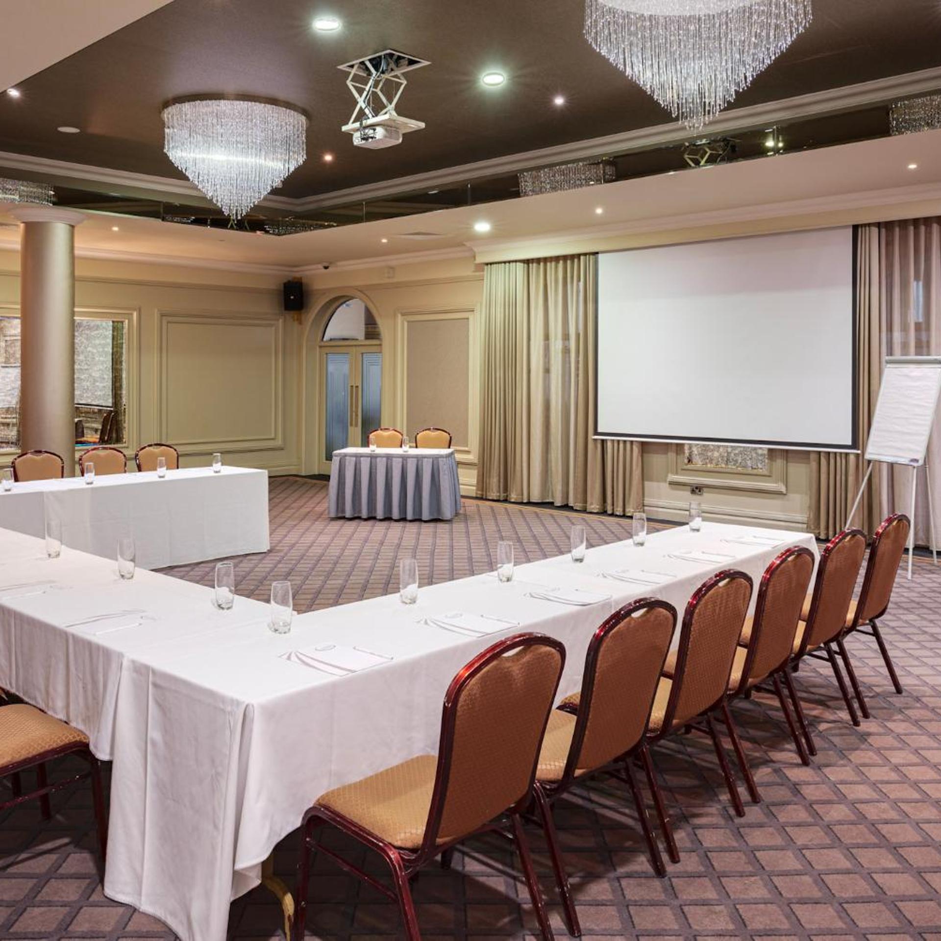 ERRIGAL COUNTRY HOUSE HOTEL 44/55