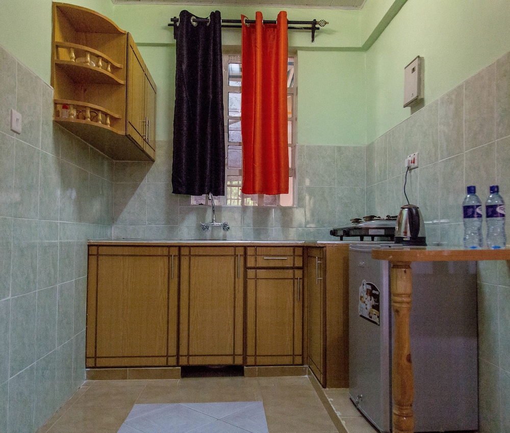 Kuniville Guest House 9/43