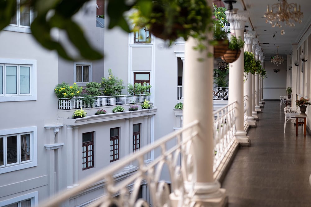 Hotel Grand Saigon 66/73