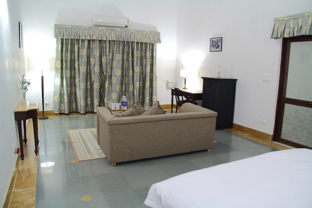 The Jhadol Safari Resort 5/32