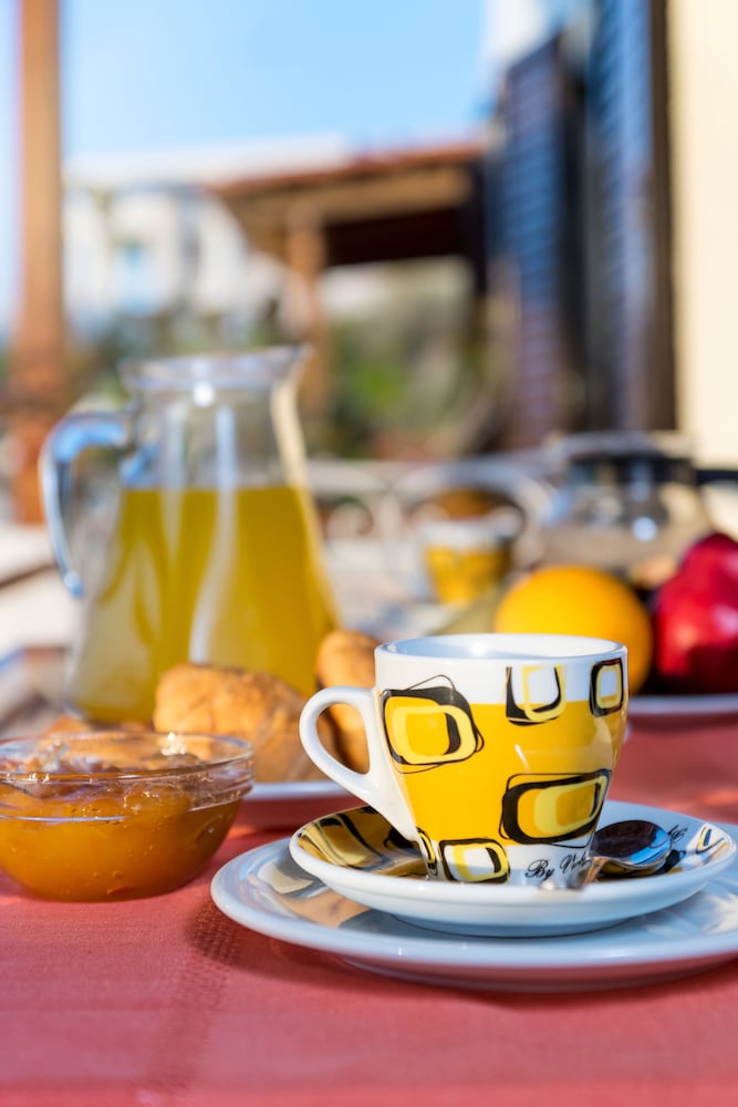Romanza Villas 25/43