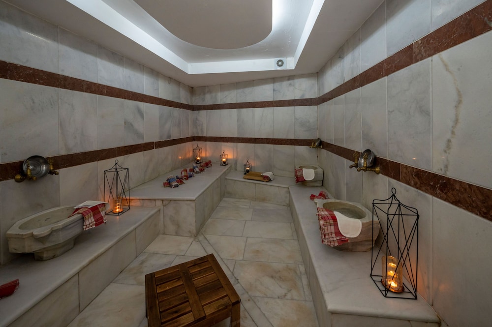 Fuat Bey Palace Hotel 26/44