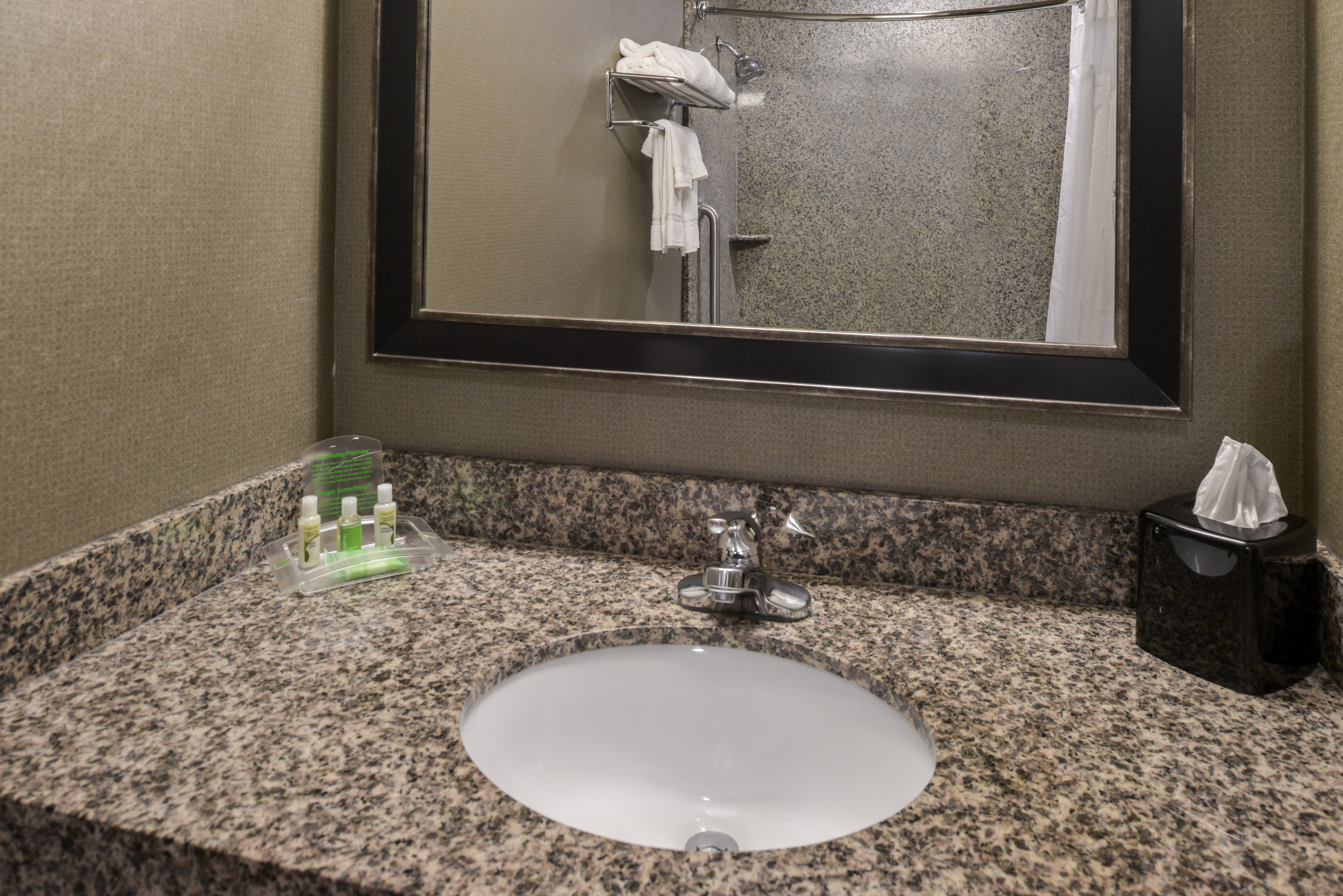 Holiday Inn Ontario Airport 73/73